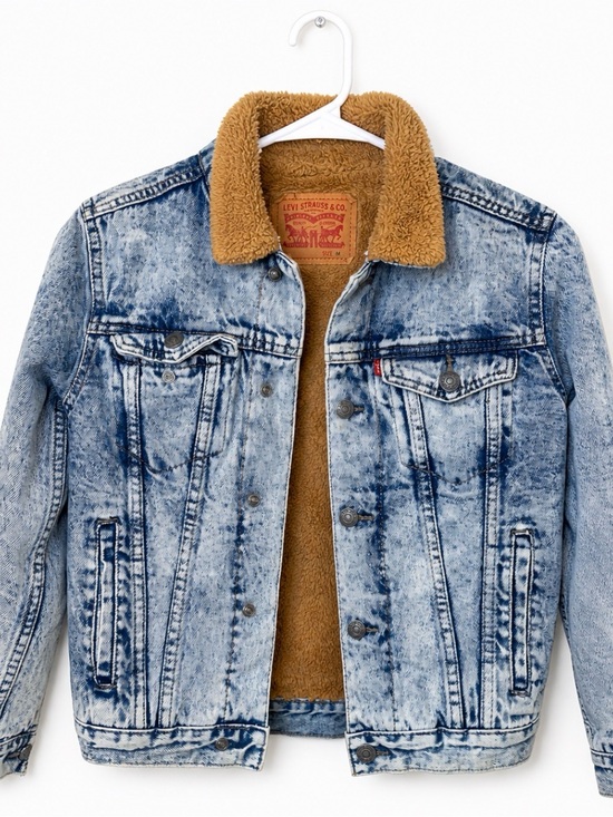Levi's Other - Levi’s Sherpa Lined Denim Jacket Acid Wash Trucker Size M